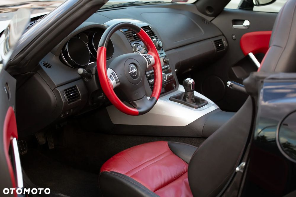 Opel GT 2.0 Turbo - 10