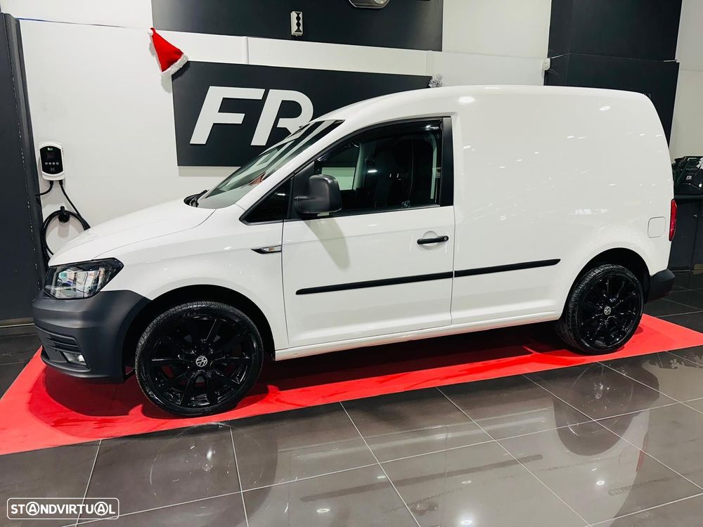 VW Caddy 2.0 TDI (5L) DSG - 9