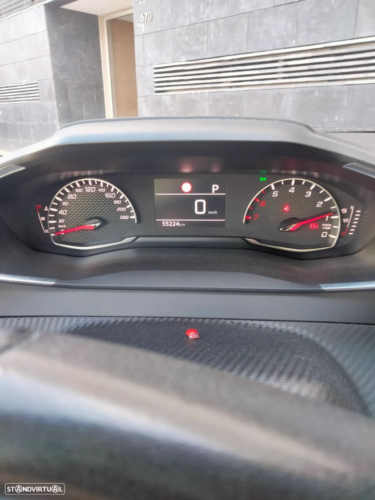 Peugeot 208 PureTech 100 EAT8 Active Pack - 1