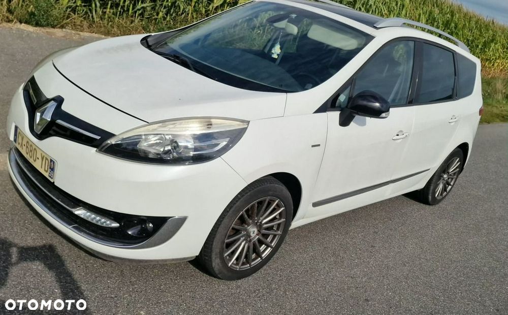Renault Grand Scenic - 33