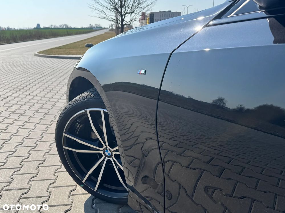 BMW Seria 3 330i M Sport sport - 8