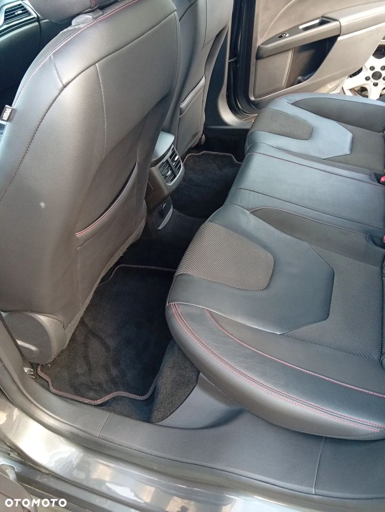 Ford Mondeo 2.0 TDCi STart-Stopp PowerShift-Aut ST-Line - 12