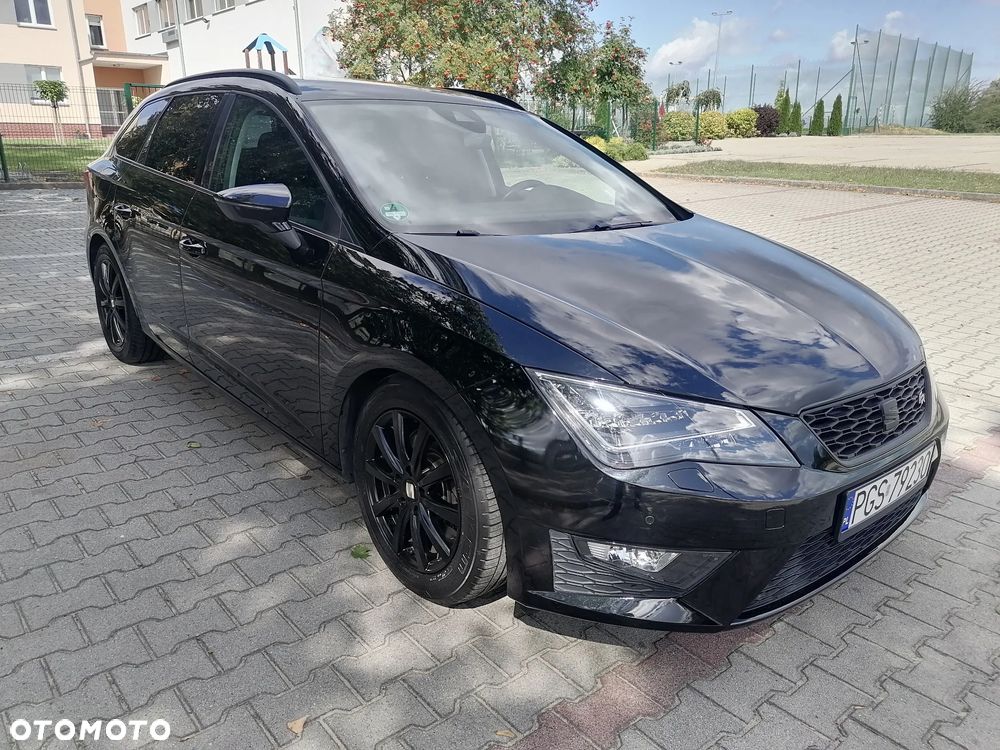 Seat Leon 1.8 TSI Start&Stop DSG FR - 4