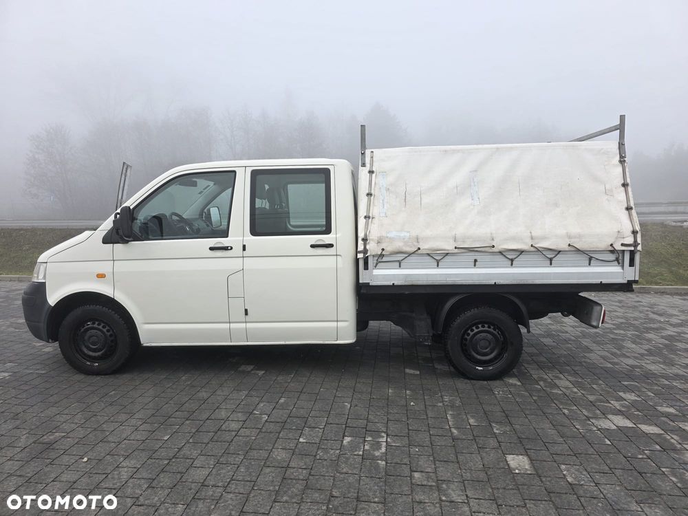Volkswagen TRANSPORTER T5 - 4