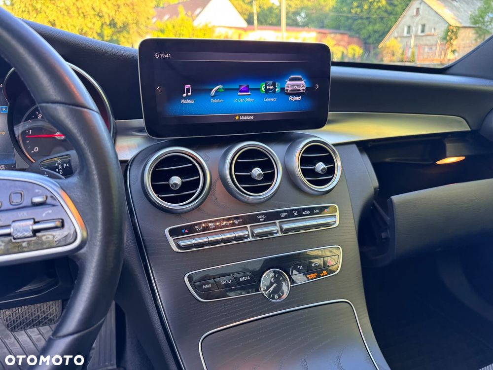Mercedes-Benz Klasa C 220 d 9G-TRONIC Night Edition - 12