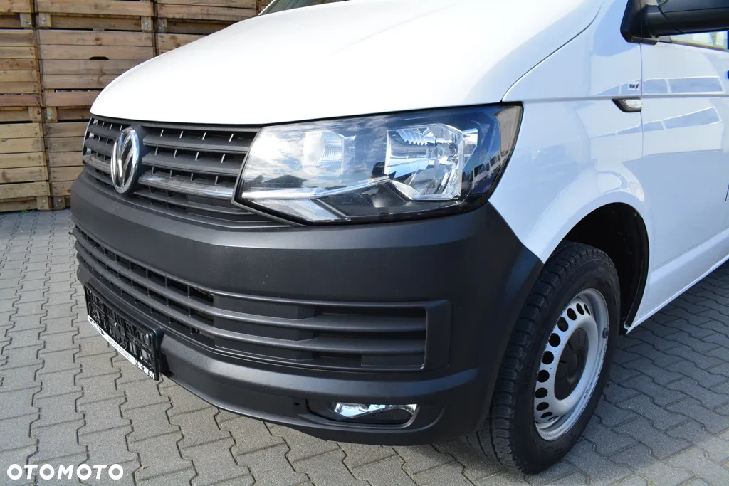 Volkswagen Transporter T6 TDI L1H1 DSG - 12