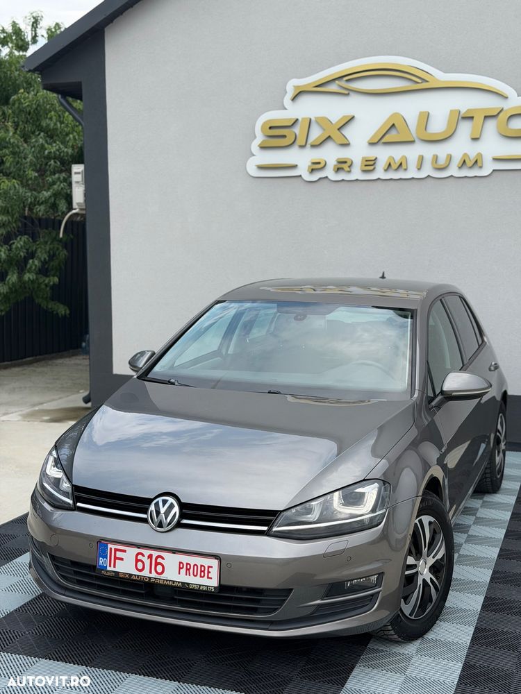 Volkswagen Golf 1.6 TDI DPF DSG BlueMotion Technology Comfortline - 13