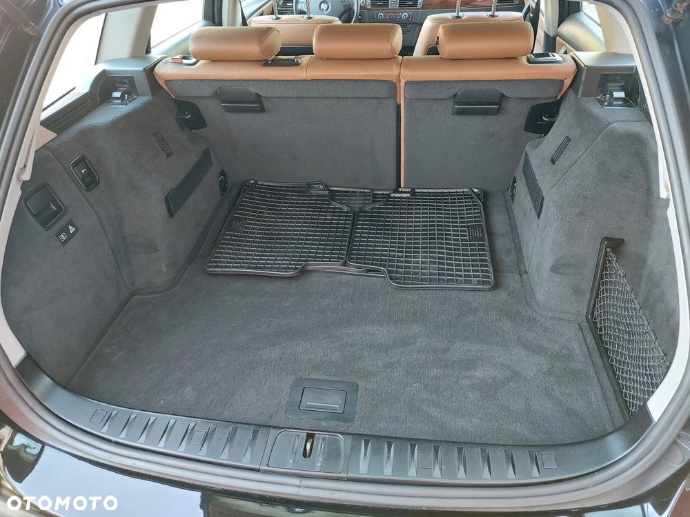 BMW Seria 3 320d - 15