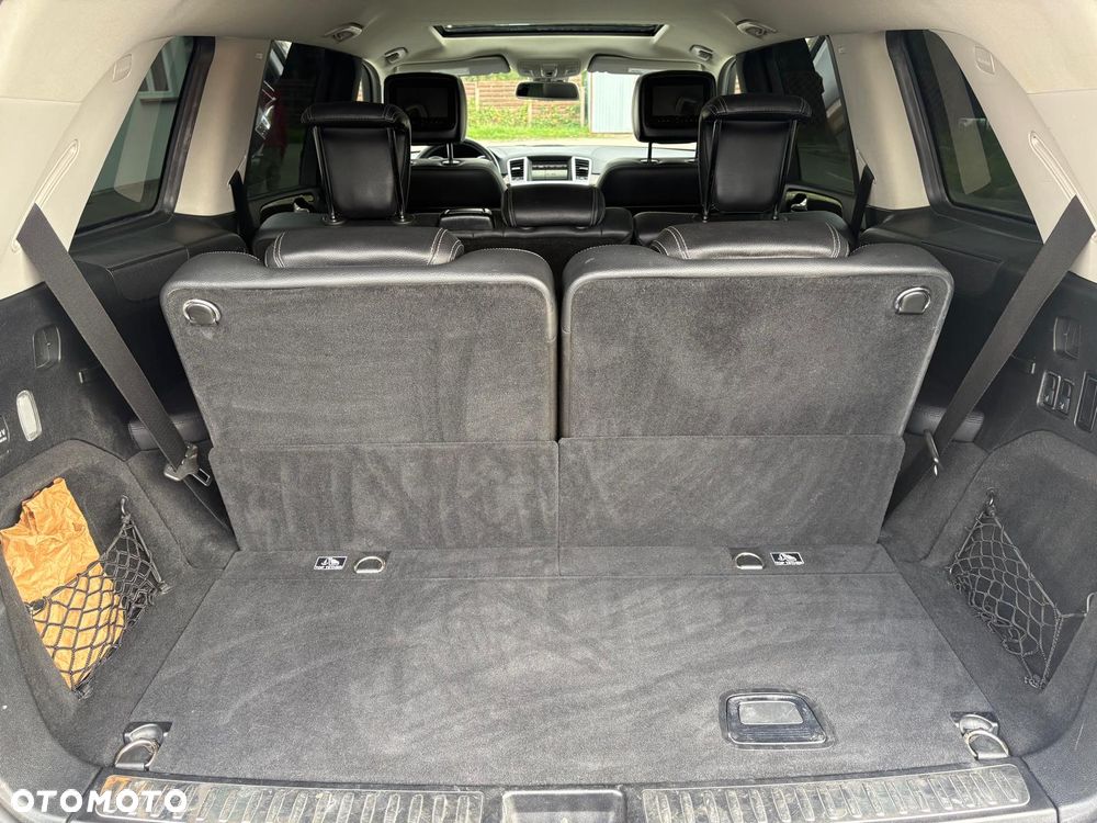 Mercedes-Benz GL 350 BlueTec 4-Matic - 30