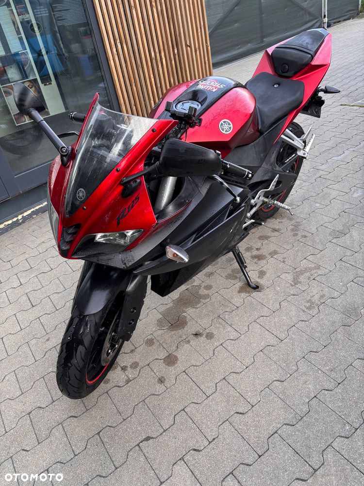 Yamaha YZF - 1