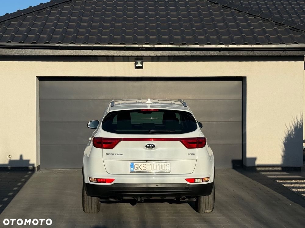 Kia Sportage 2.0 CRDI 4WD Automatik Vision - 27
