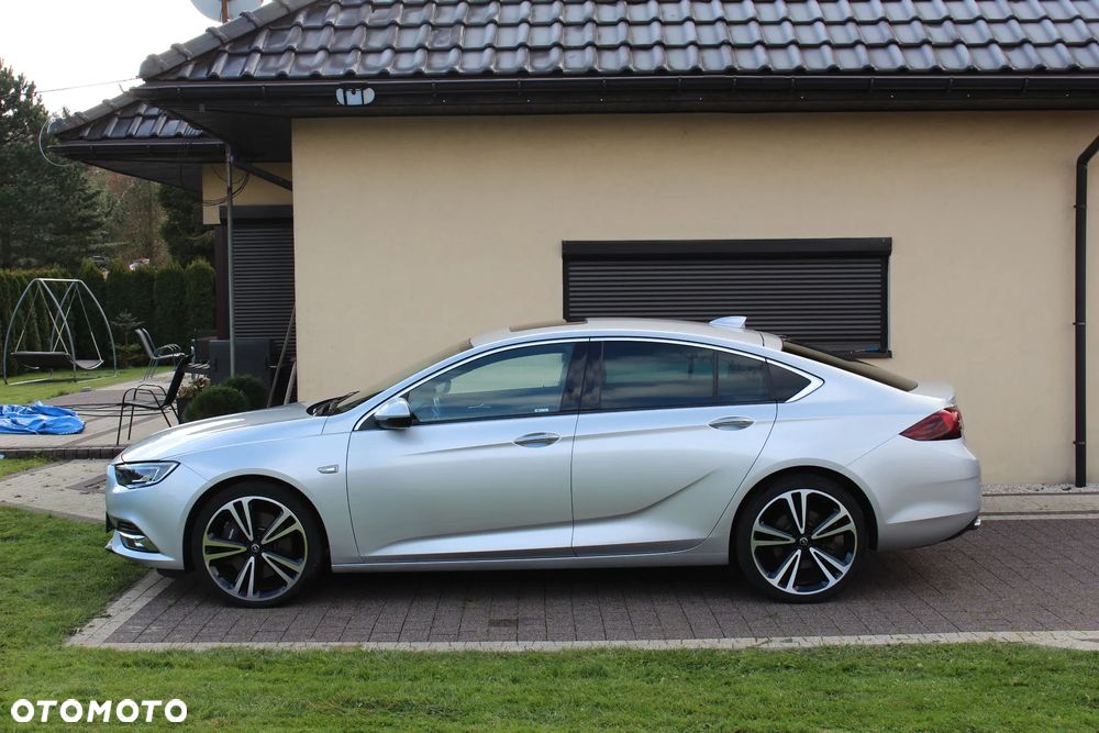 Opel Insignia Sport2.0 Direct InjTurbo 4x4 Exclusive - 3