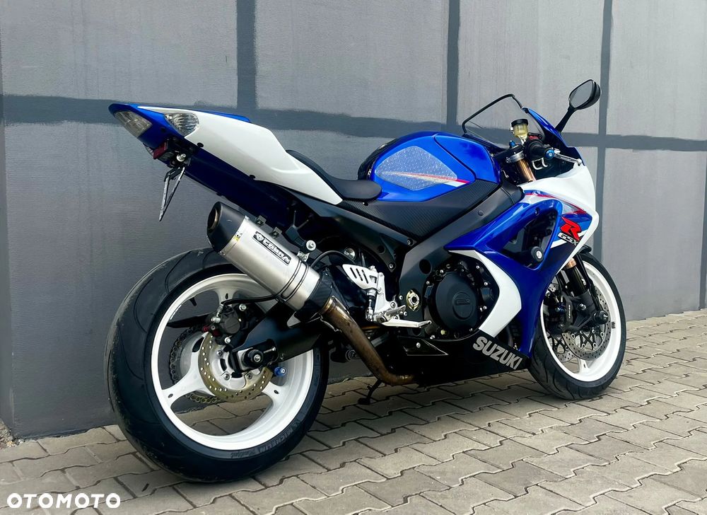 Suzuki GSX-R - 3