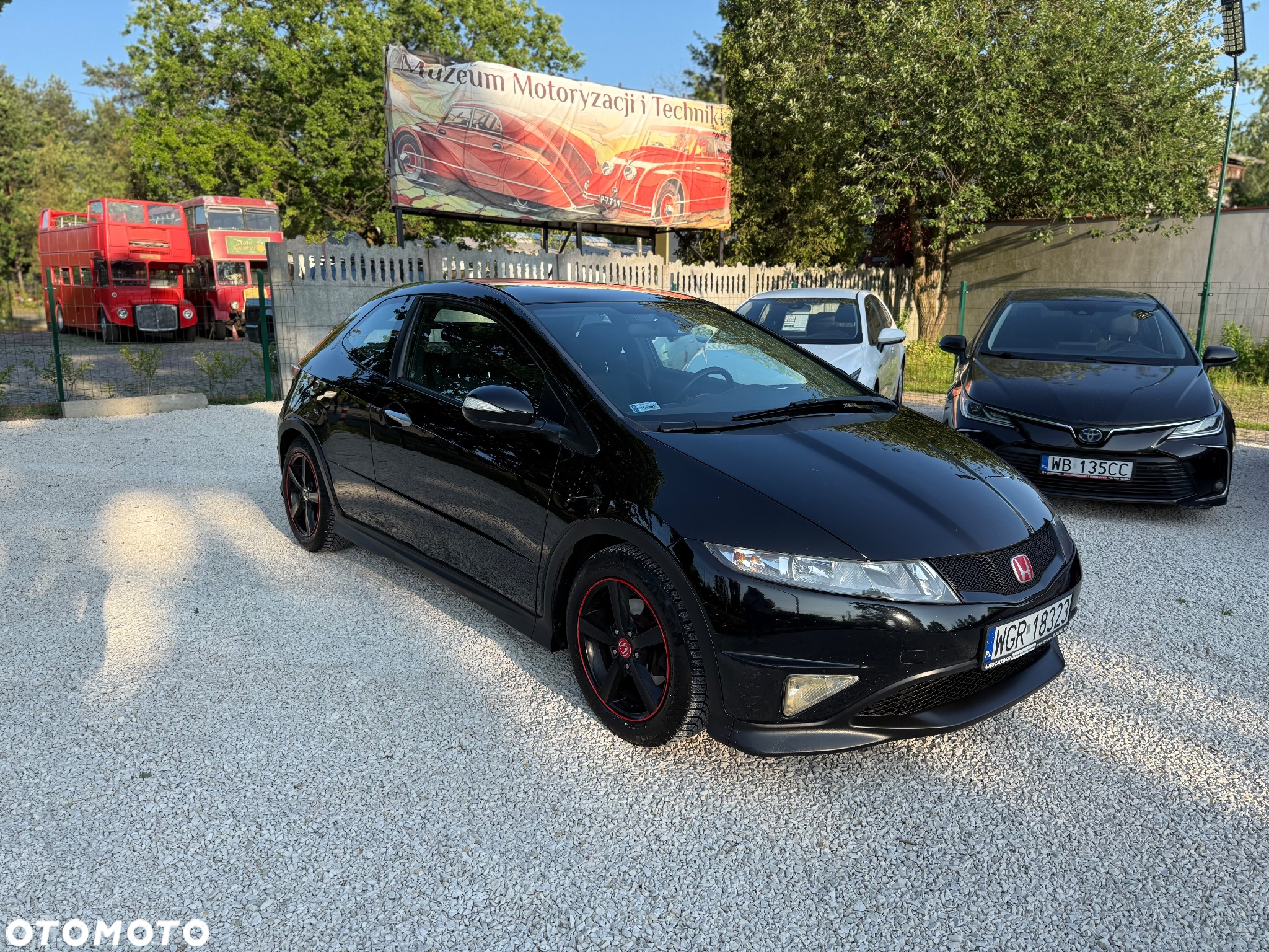 Honda Civic 1.8 LX Coupe - 3