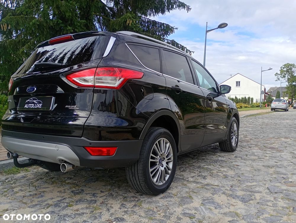 Ford Kuga 2.0 TDCi 2x4 Titanium - 16