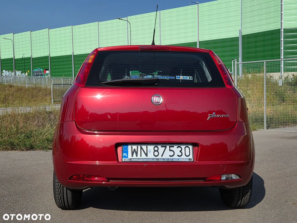 Fiat Grande Punto - 4