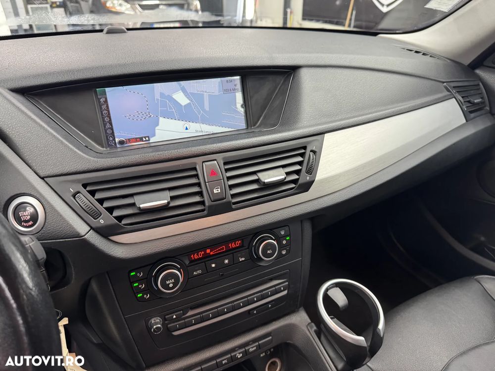 BMW X1 xDrive20d - 6