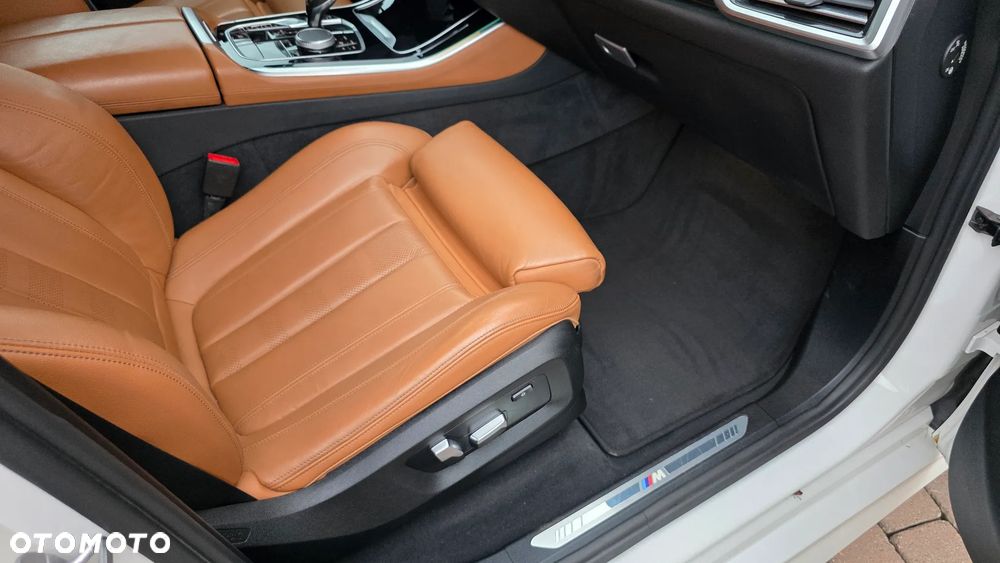 BMW X5 xDrive30d sport - 16