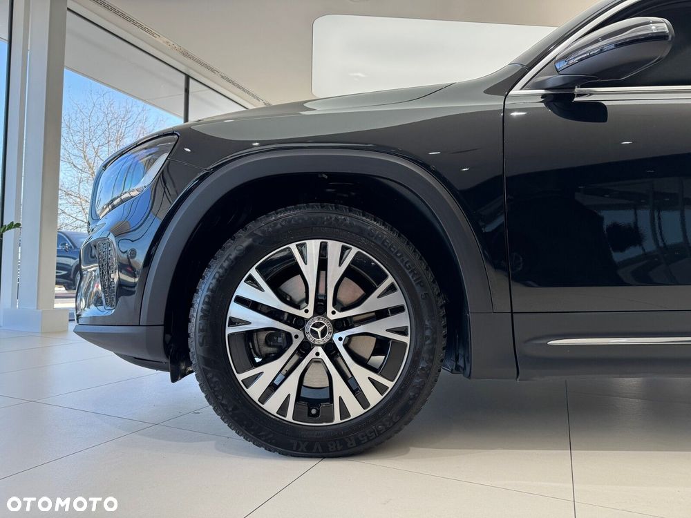 Mercedes-Benz GLB - 20