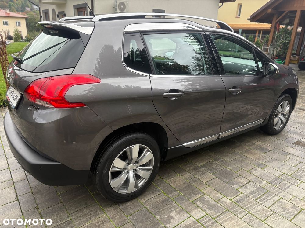 Peugeot 2008 - 6