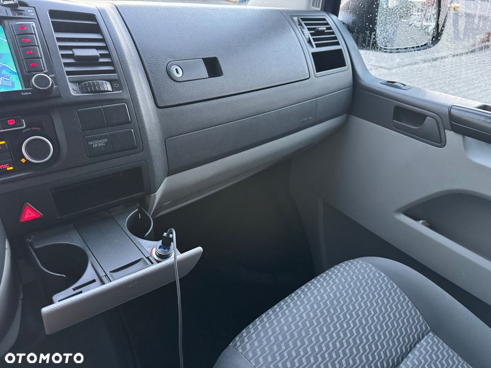 Volkswagen Caravelle L1 Comfortline 4Motion - 11