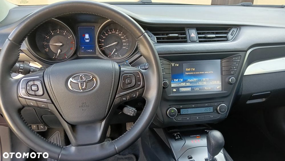 Toyota Avensis 1.8 Business Edition MS - 16