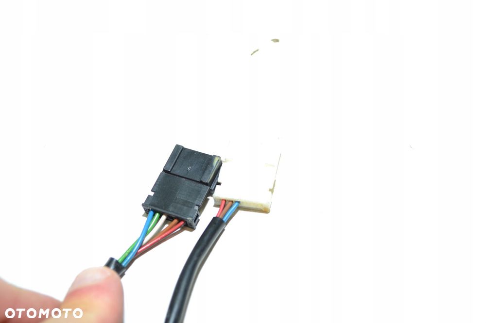 MERCEDES SPRINTER W906 LUSTERKO PRAWE Z PDC 8PIN EUROPA ASYSTENT - 8