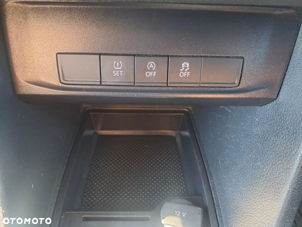 Volkswagen Caddy - 23