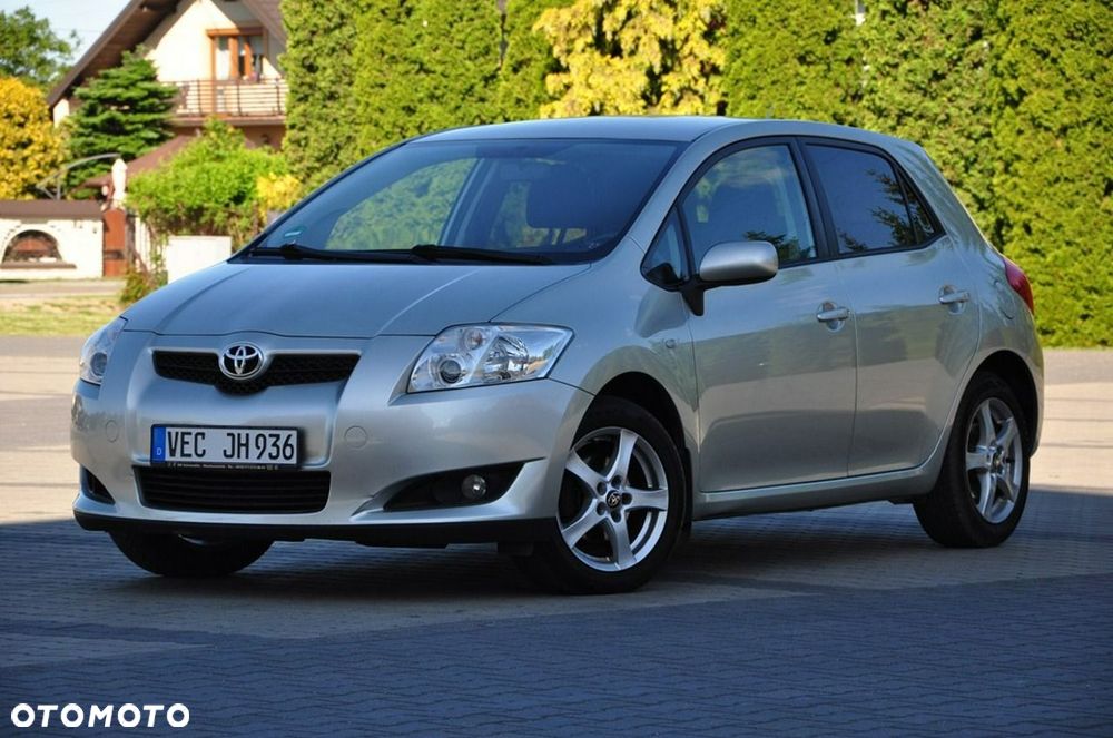 Toyota Auris - 3