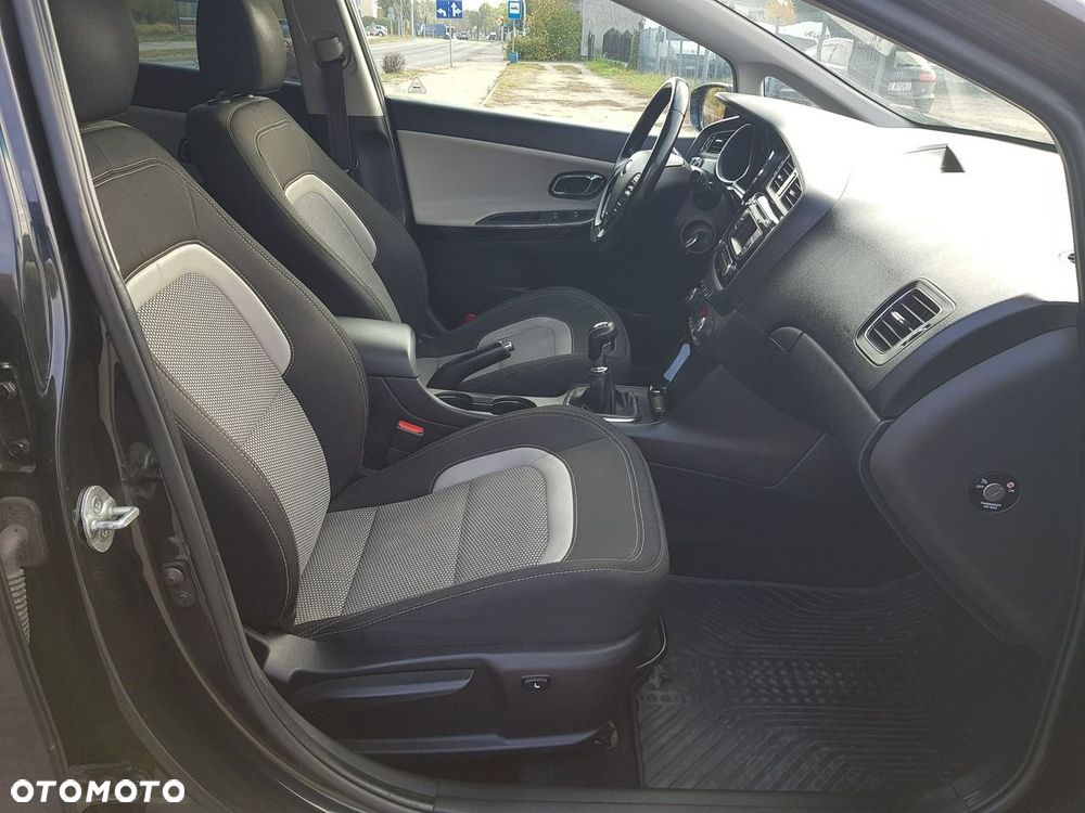 Kia Ceed 1.6 CRDi L - 17