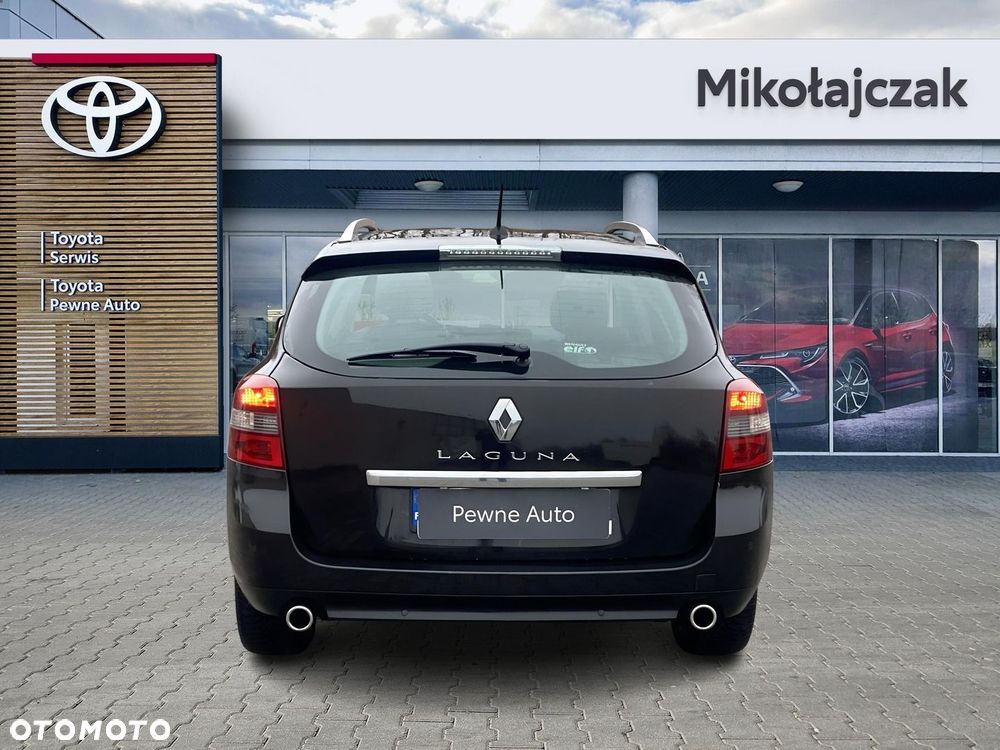 Renault Laguna 2.0 DCi GT 4WS - 10
