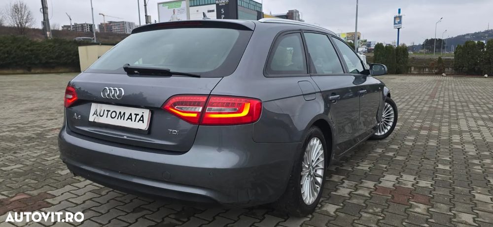Audi A4 Avant 2.0 TDI DPF multitronic Ambiente - 3