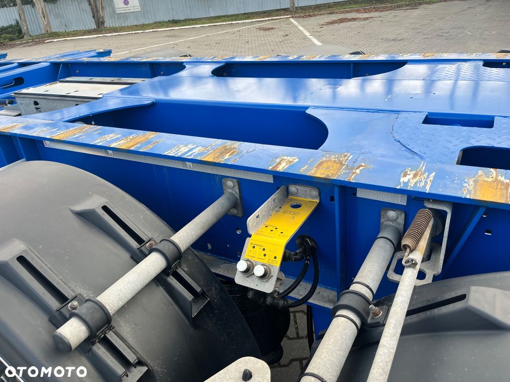 Schmitz Cargobull SCB / Podkontenerowa / pod kontenerowa / 20" 2x20" 40" / super stan / opony 70% / 2 osie podnoszone / mało używana - 8