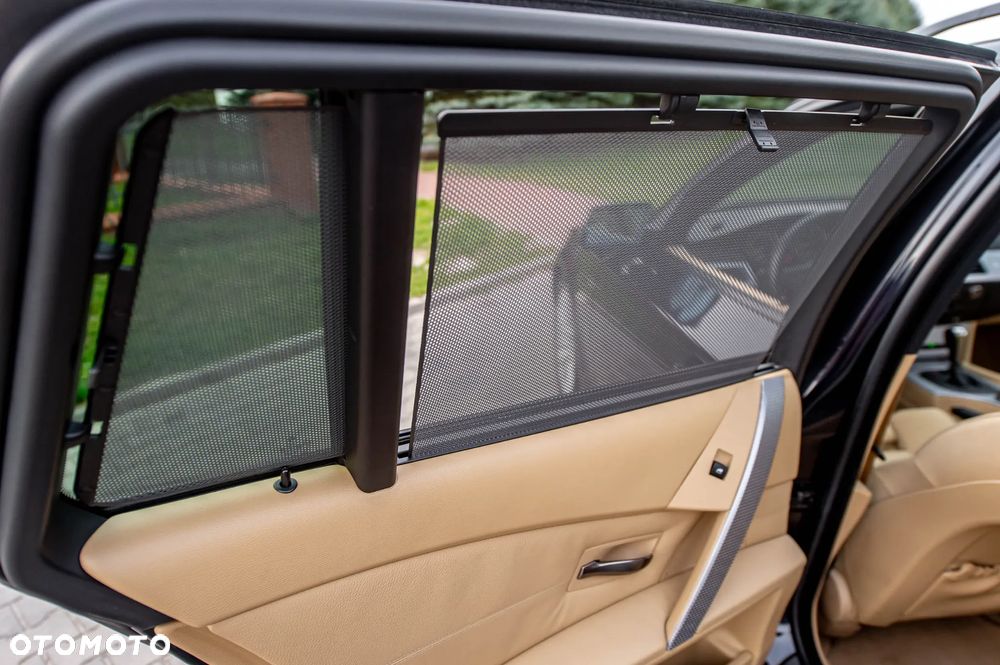 BMW Seria 5 530d - 27