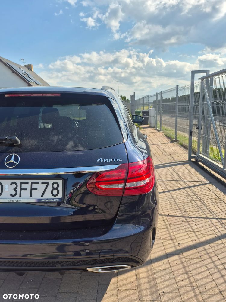 Mercedes-Benz Klasa C 200 4-Matic 7G-TRONIC - 11