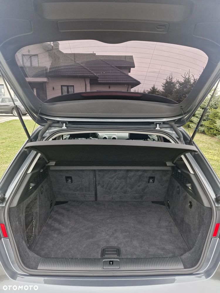 Audi A3 Sportback 1.4 TFSI CoD S tronic - 17