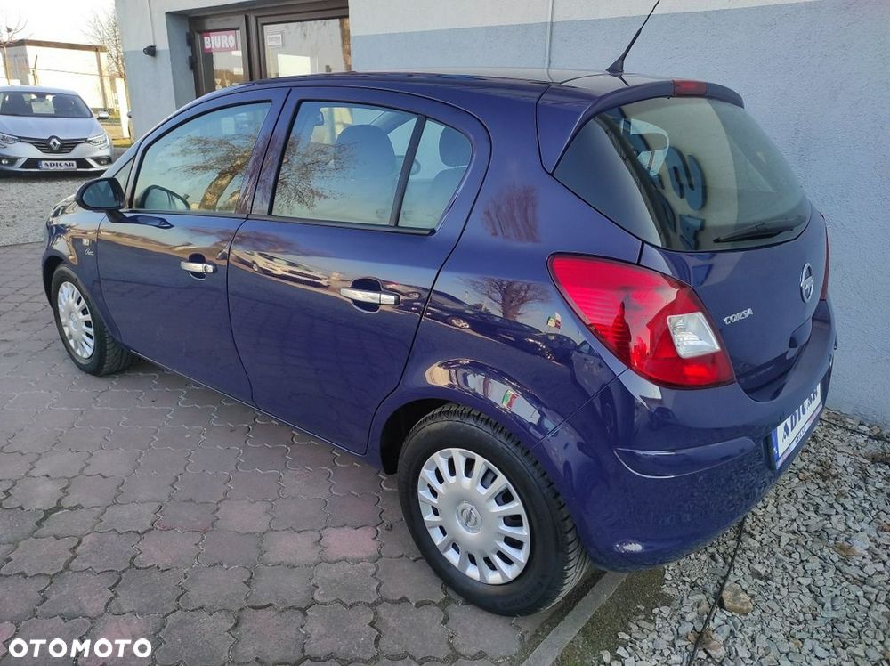 Opel Corsa 2011 photo 4