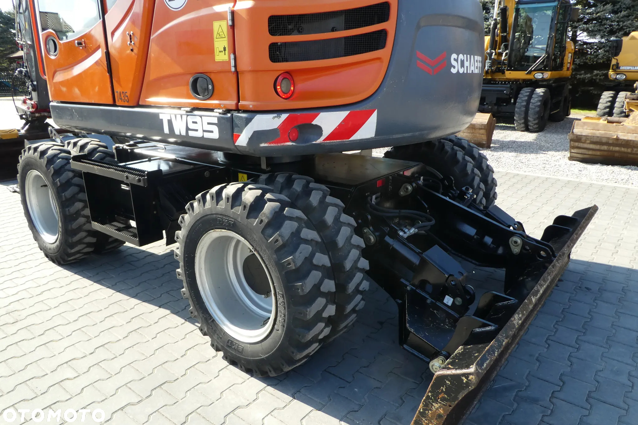 Schaeff TW 95 Z NIEMIEC TRZY ŁYZKI 2200 MTG - 15