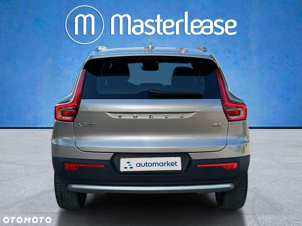 Volvo XC 40 - 6