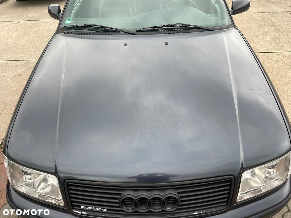 Audi 100 - 9