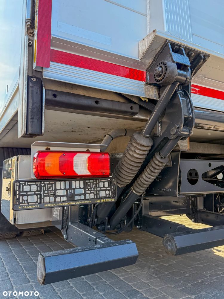 Mercedes-Benz Mercedes-Benz Atego 1324 Chłodnia 6,40 m + Winda 1500 kg | 223 tys. km | EURO 6 - 39