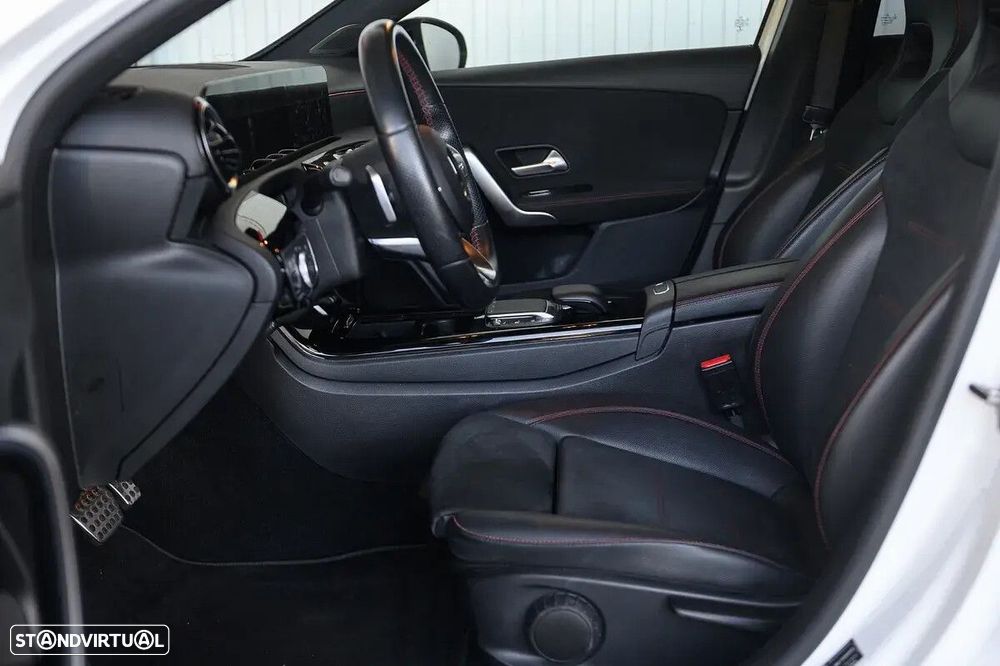 Mercedes-Benz A 180 d AMG Line Aut. - 31
