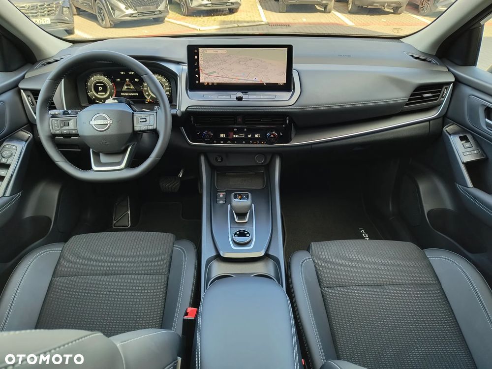 Nissan Qashqai 1.3 DIG-T mHEV 4x4 N-Connecta Xtronic - 11