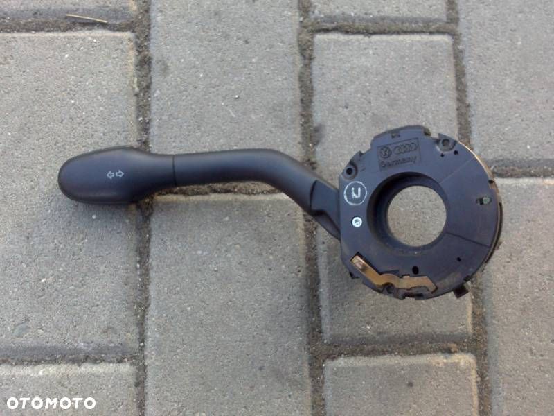VW T4 PRZEŁĄCZNIK ŚWIATEŁ KIERUNKOWSKAZÓW 96- - 1