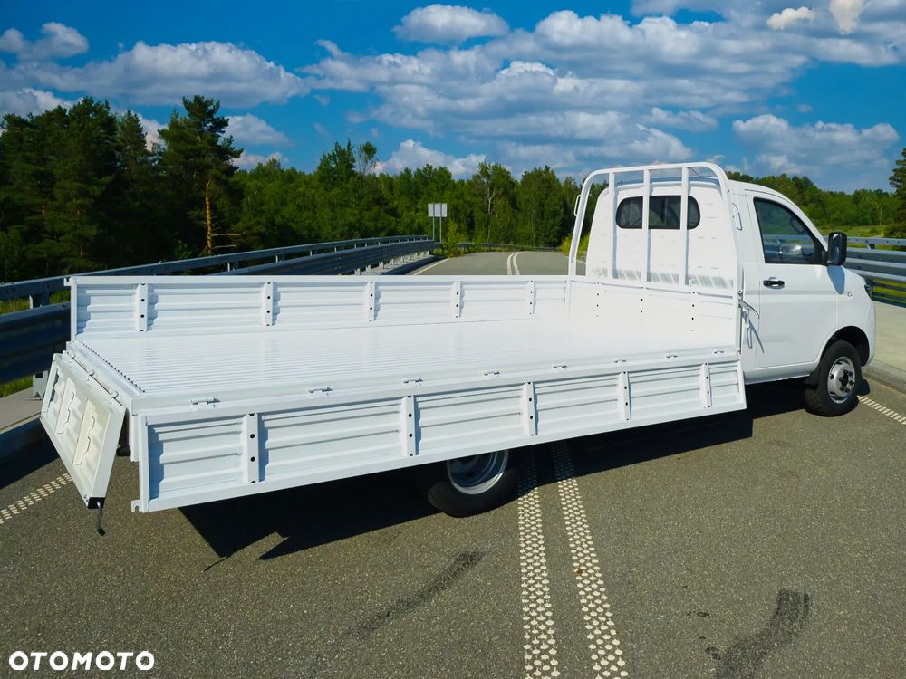BAW Light Truck - 32