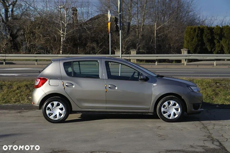Dacia Sandero 1.2 16V - 5