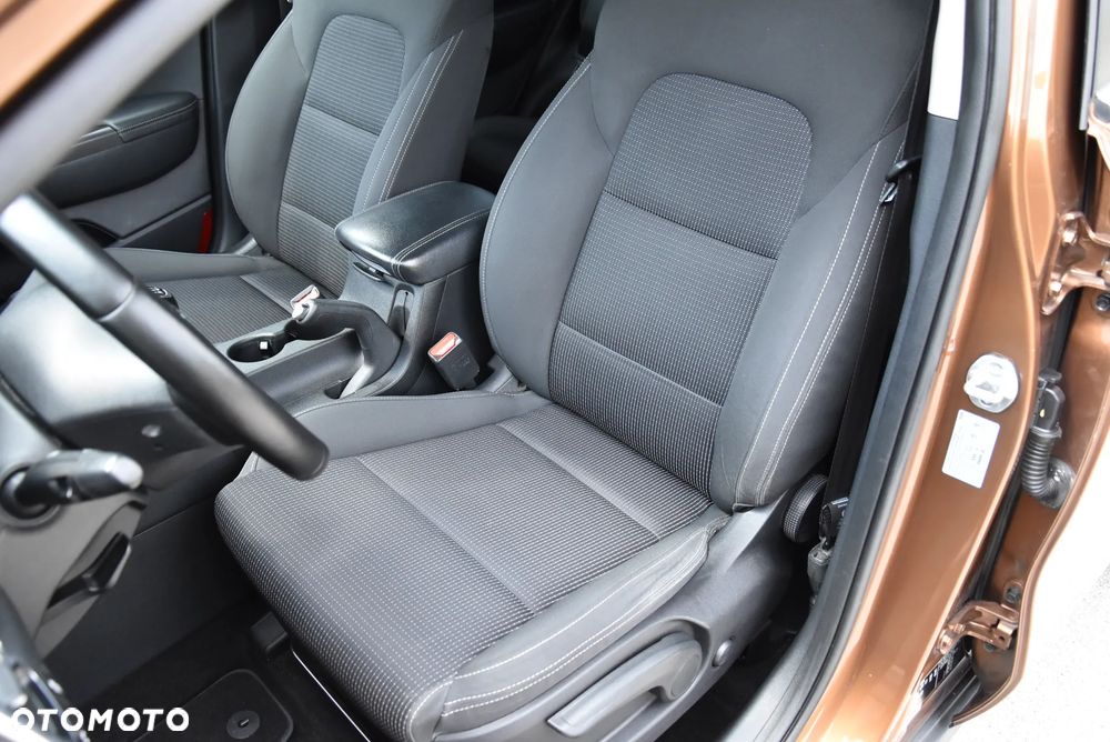 Kia Sportage 1.6 GDI 2WD VISION - 27