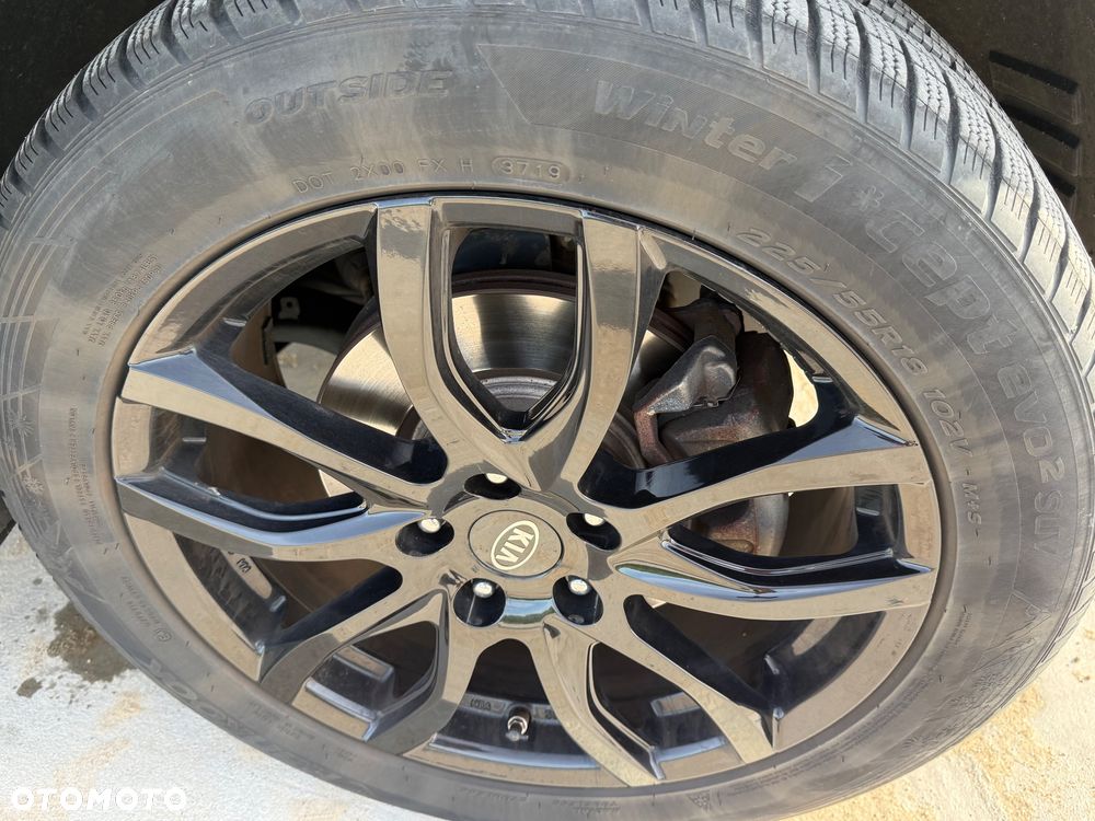 Kia Sportage 2.0 CRDI 4WD Fifa World Cup Edition - 9