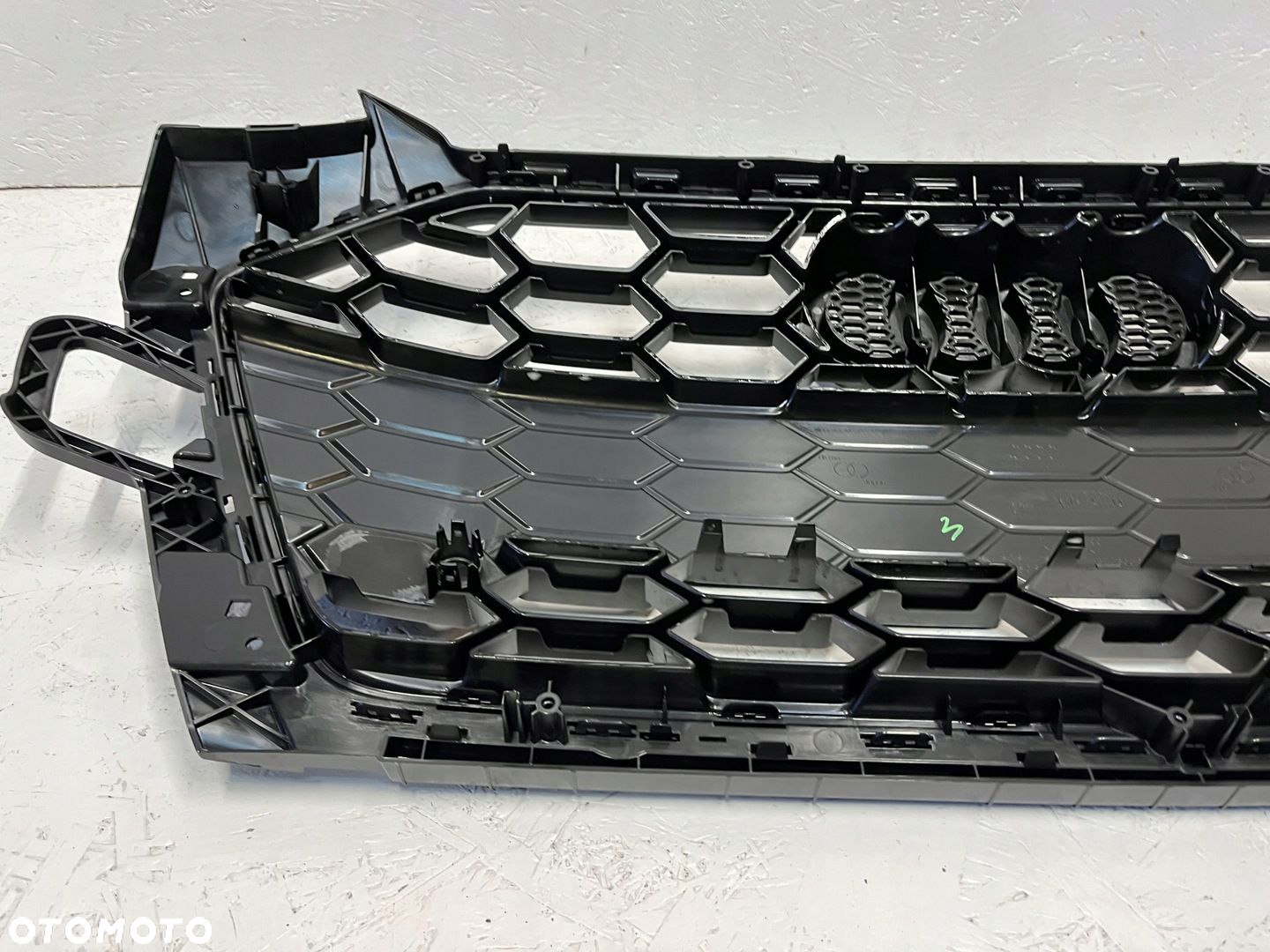AUDI A4 B9 8W0 LIFT 2020 - S-LINE ATRAPA GRILL ORG - 9