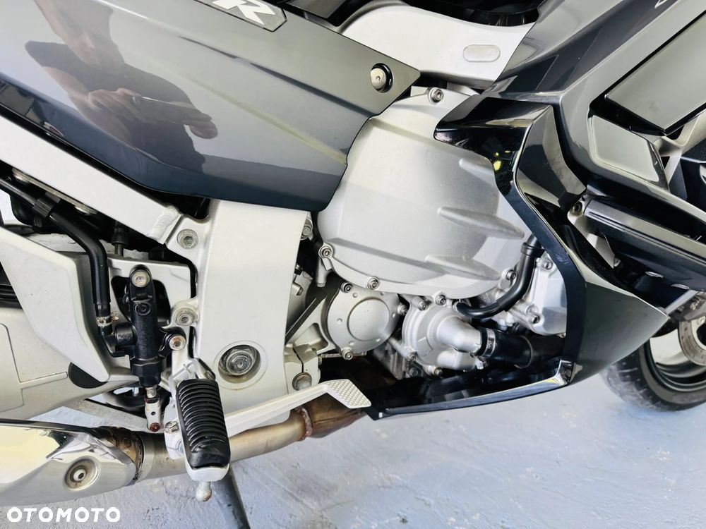 Yamaha FJR - 22